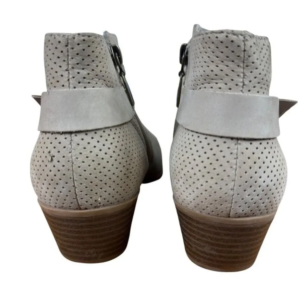 Clarks Boylan Dawn Perforated Nubuck Leather Ankle Boots Booties Shoes sz 7.5